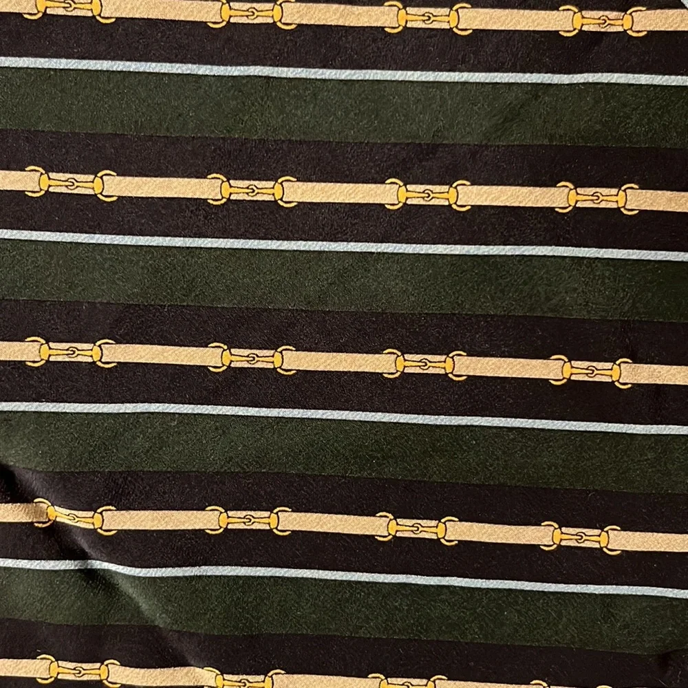 GUCCI Silk Neck Scarf | Double G logo, Double Snaffle Bit, RARE - Picture 7 of 10